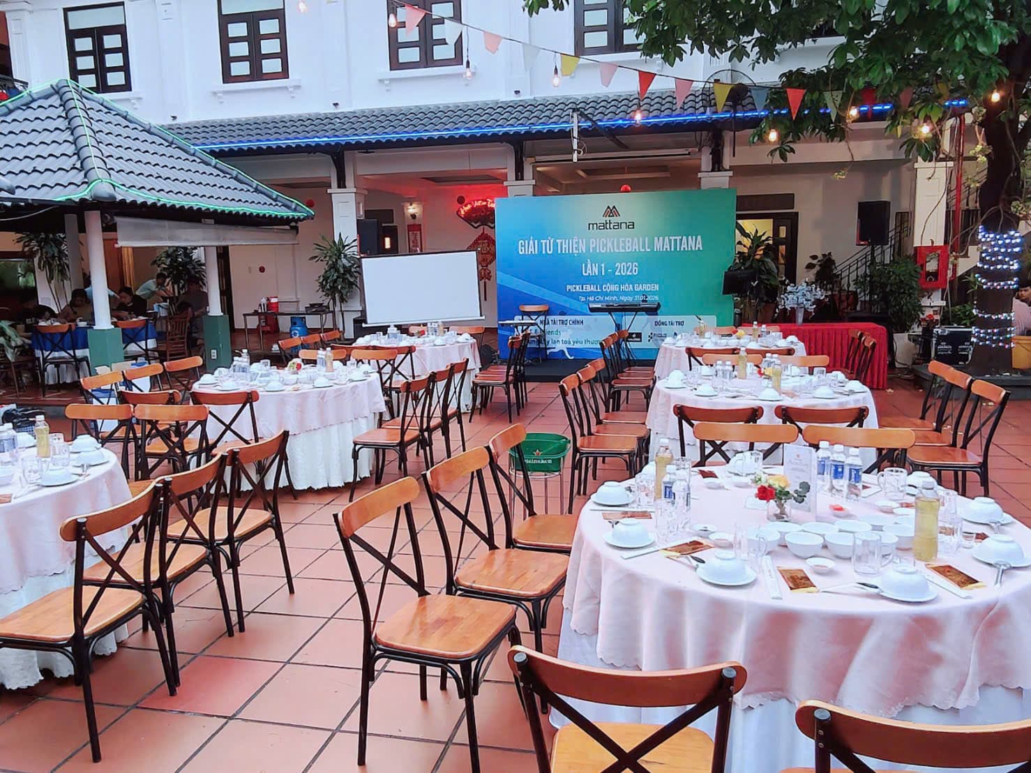 Hoa Viên Tri Kỷ 4